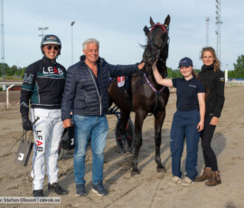 03 Black Fire | Jägersro 260602 | Foto: Stefan Olsson