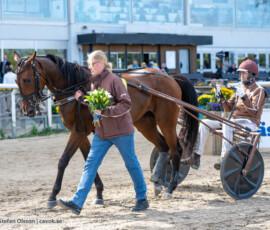 Auguste och Mika Forss | Jägersro 260906 | Foto: Stefan Olsson