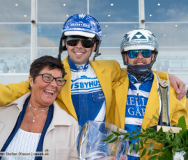 Svenskt Travderby: Prisceremoni | Jägersro 260906 | Foto: Stefan Olsson