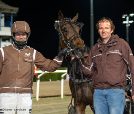 Ulaya och Mika Forss | Jägersro 260930 | Foto: Stefan Olsson