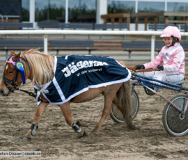 Illiana och Alice Segovia | Jägersro 261017 | Foto: Stefan Olsson